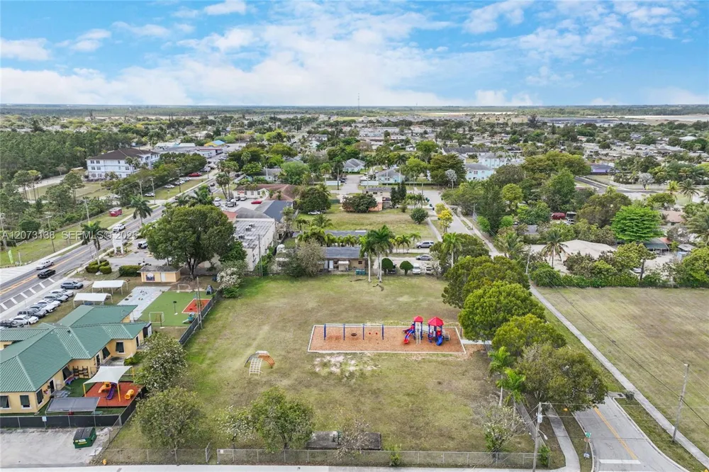 145 NW 6th Ave Florida City, FL 33034