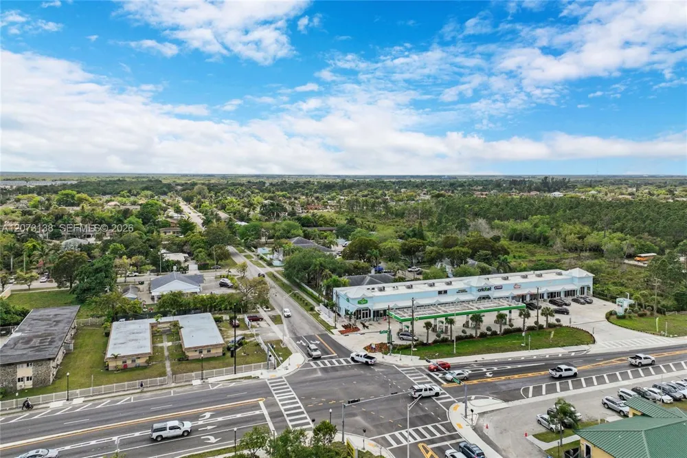 145 NW 6th Ave Florida City, FL 33034