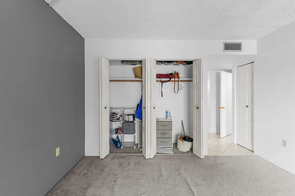 6555 W BROWARD BOULEVARD #409 Plantation, FL 33317