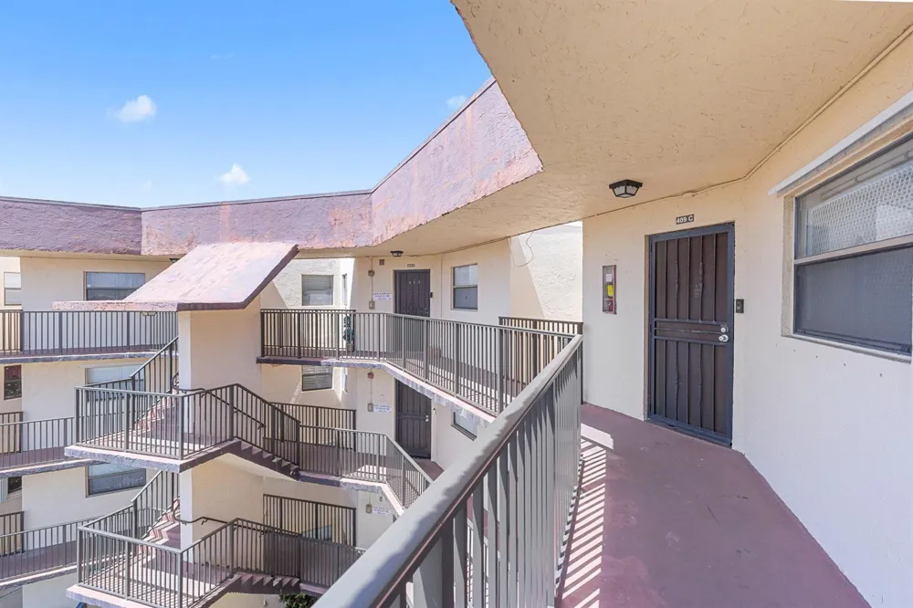 6555 W BROWARD BOULEVARD #409 Plantation, FL 33317