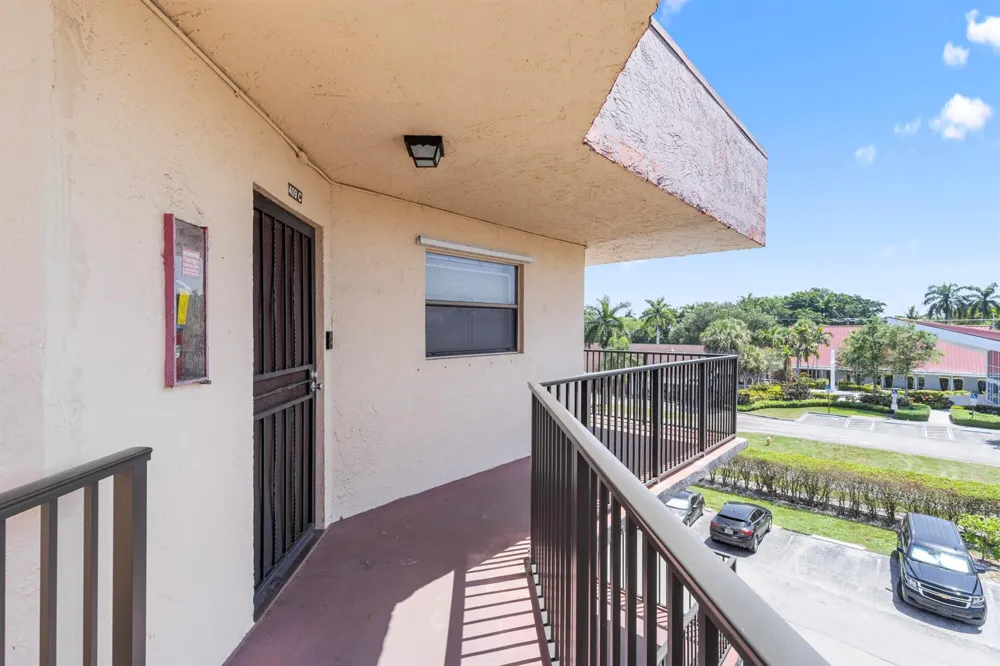 6555 W BROWARD BOULEVARD #409 Plantation, FL 33317