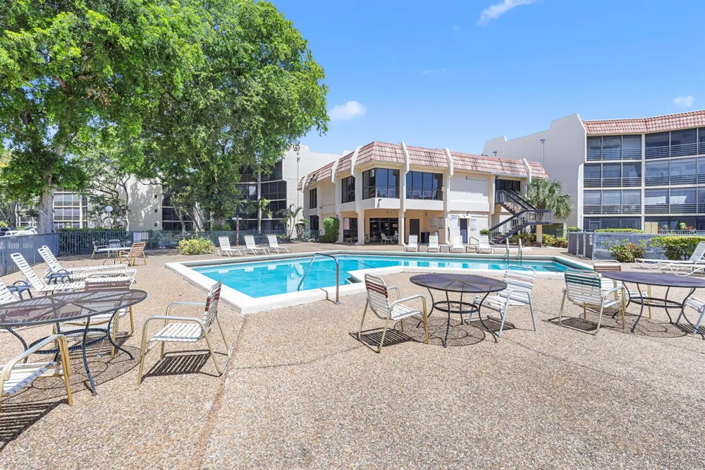 6555 W BROWARD BOULEVARD #409 Plantation, FL 33317