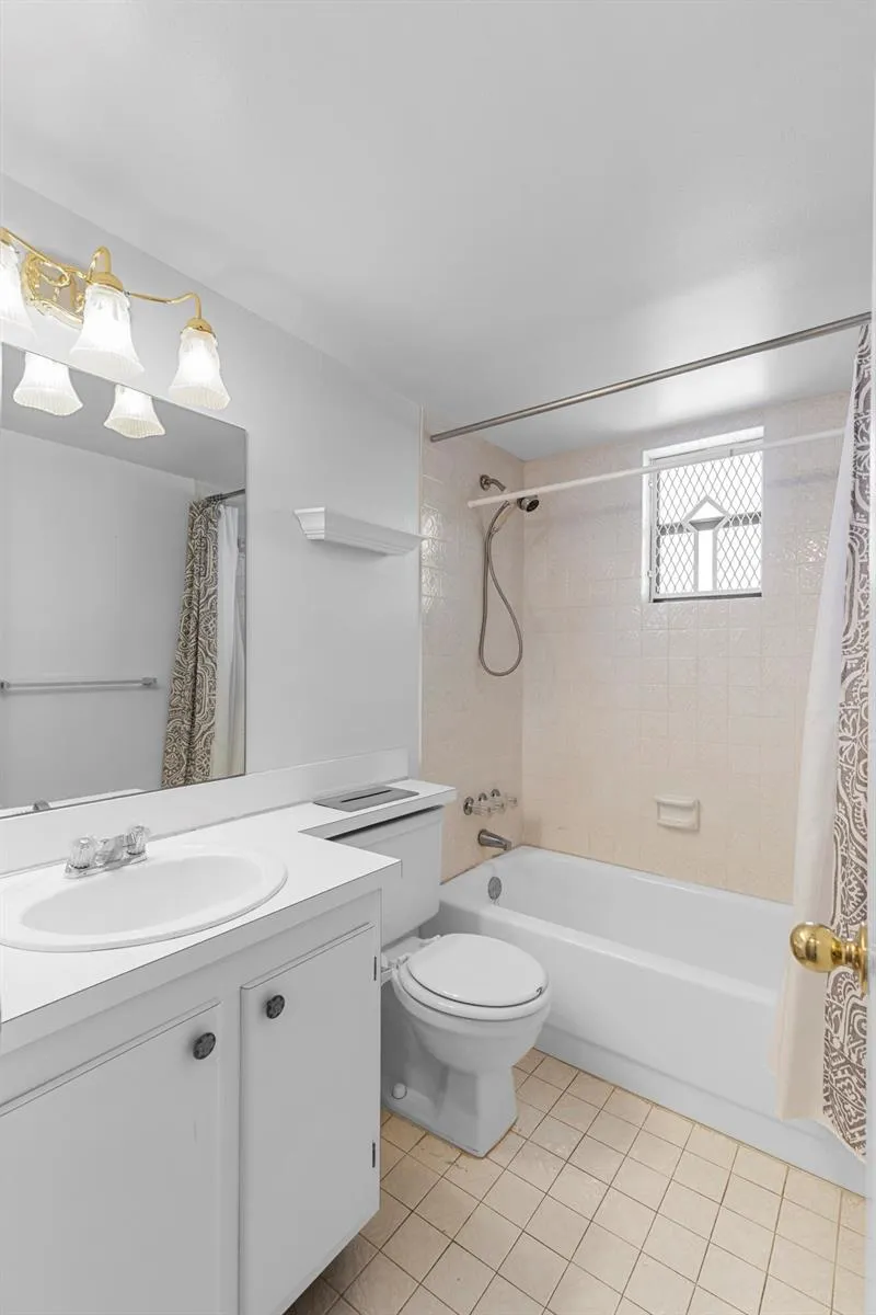 6555 W BROWARD BOULEVARD #409 Plantation, FL 33317