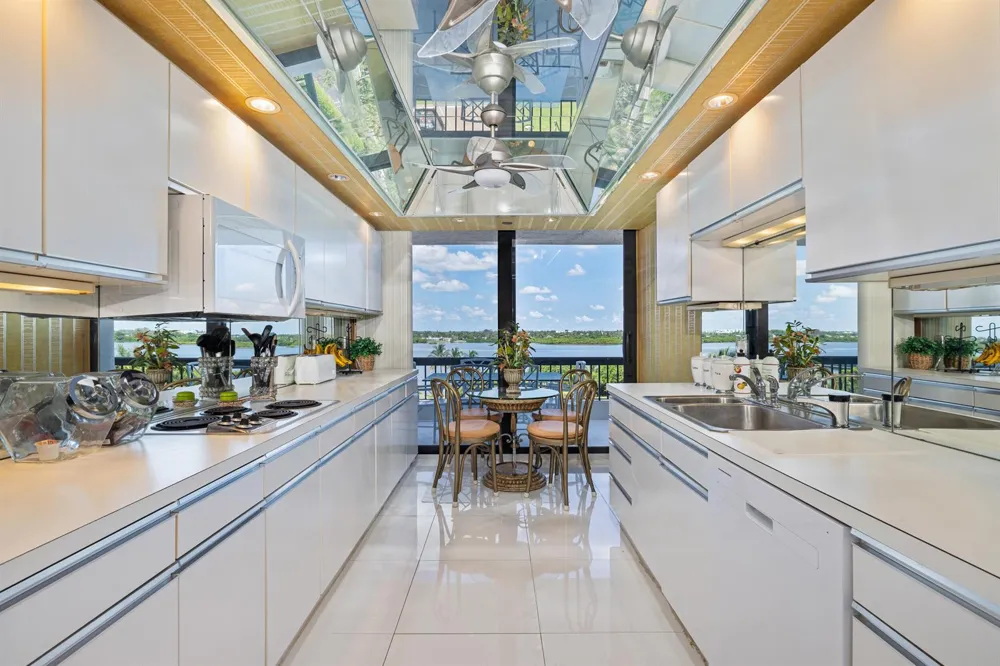 2660 S OCEAN BOULEVARD #603N Palm Beach, FL 33480