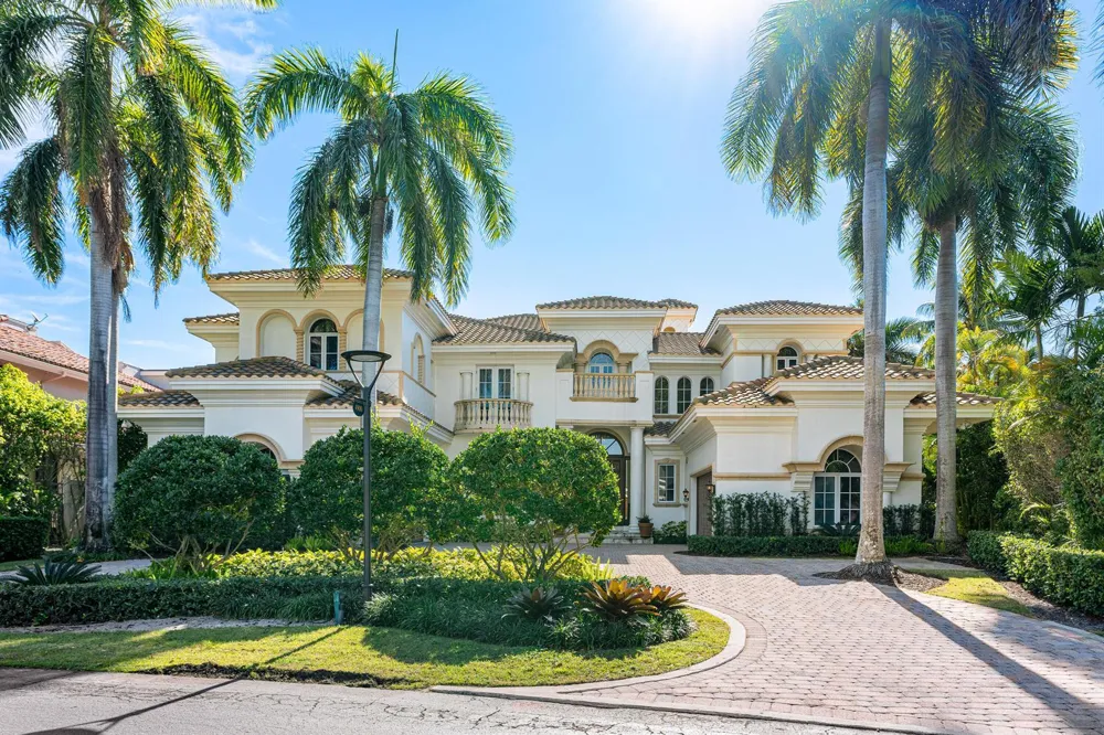 4900 Sanctuary Lane Boca Raton, FL 33431