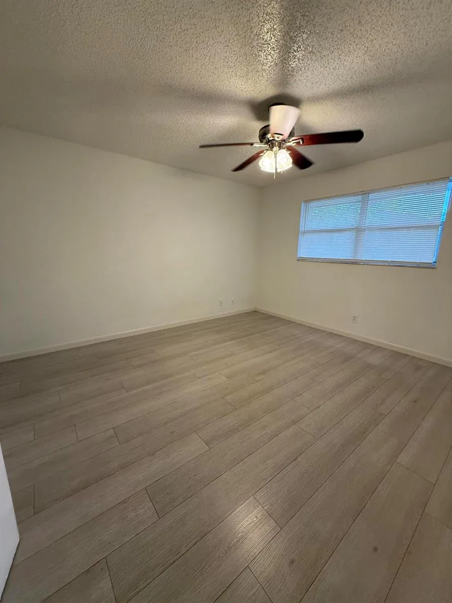 7925 S COLONY CIRCLE S #206 Tamarac, FL 33321