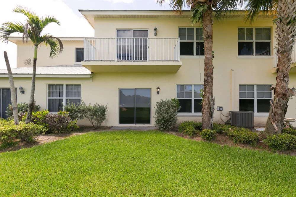 3902 SABAL WAY Fort Pierce, FL 34981