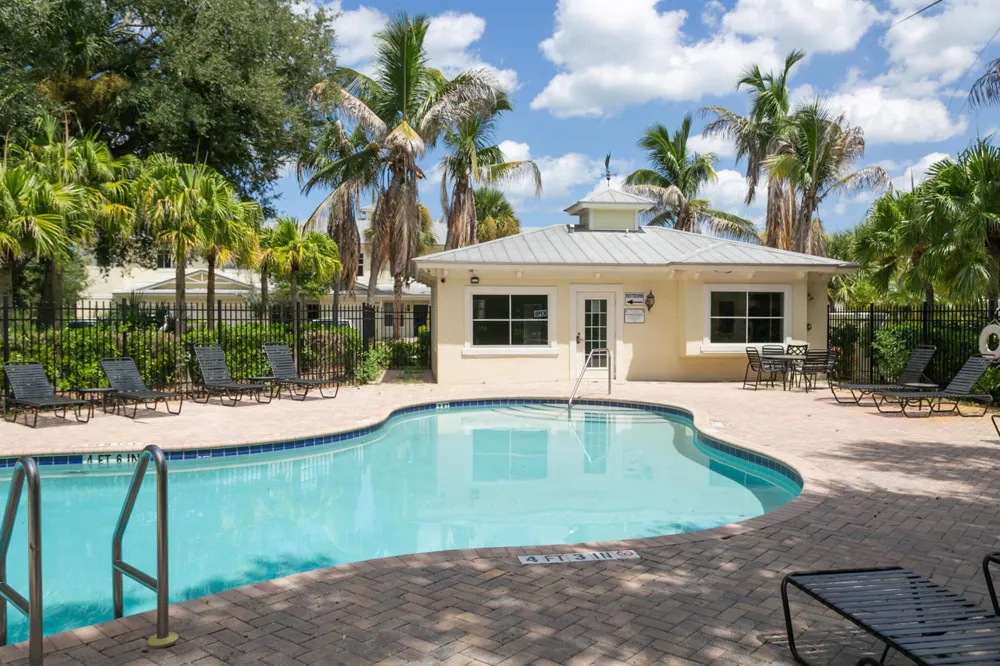 3902 SABAL WAY Fort Pierce, FL 34981