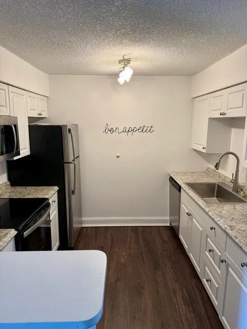 6030 INDRIO ROAD #5 Fort Pierce, FL 34951
