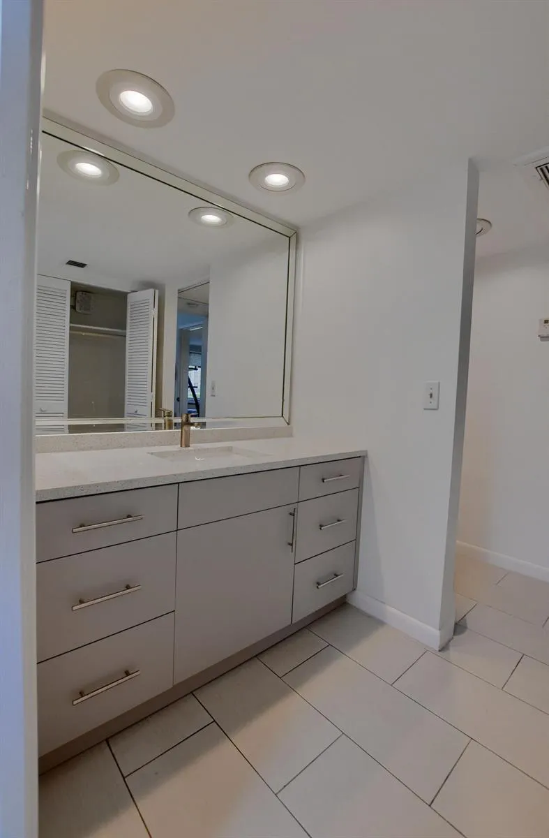 20025 Boca West Drive #3065 Boca Raton, FL 33434