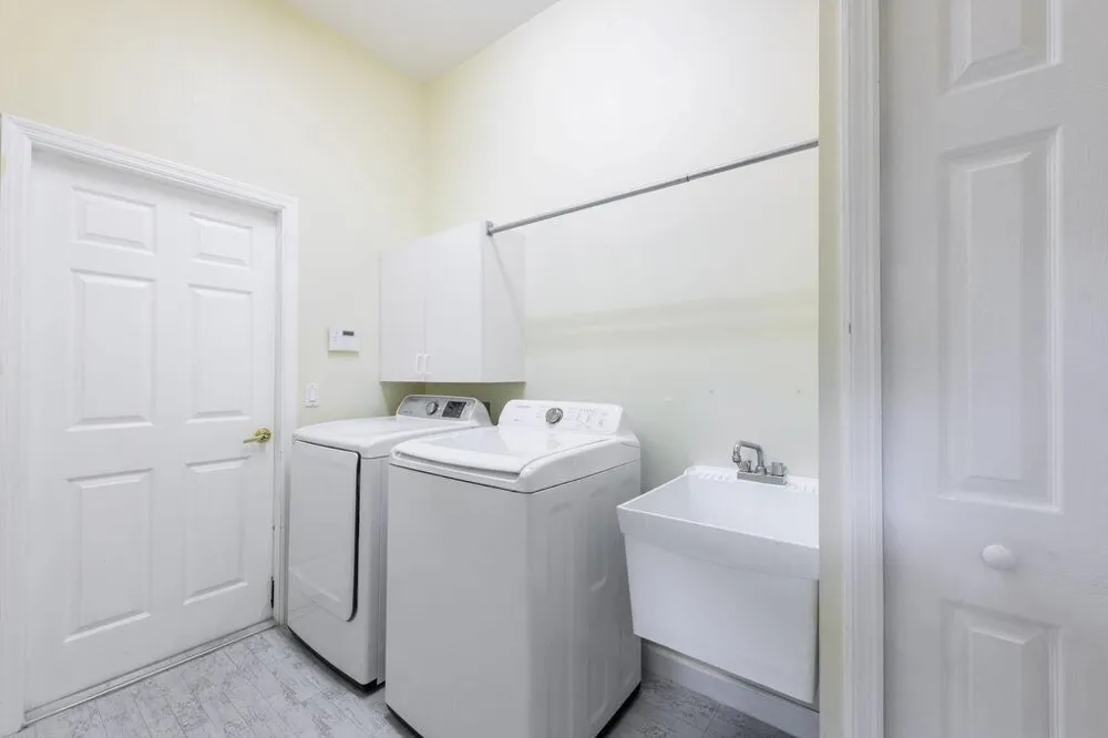 546 SW NEW CASTLE Cove Port St. Lucie, FL 34986