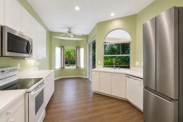 546 SW NEW CASTLE Cove Port St. Lucie, FL 34986