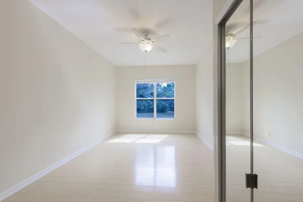546 SW NEW CASTLE Cove Port St. Lucie, FL 34986