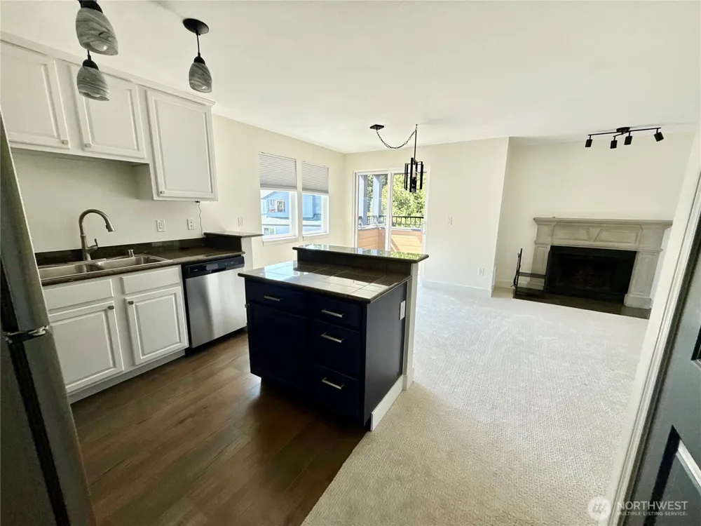 20324 Bothell Everett Hwy #F301 Bothell, WA 98012