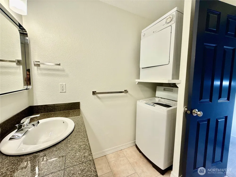 20324 Bothell Everett Hwy #F301 Bothell, WA 98012