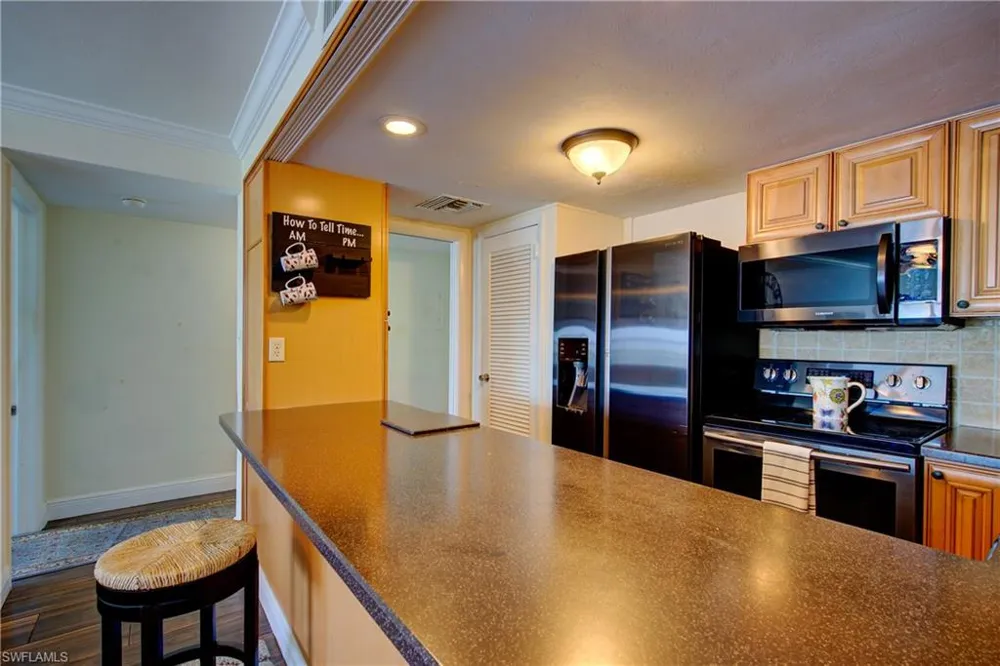 1900 Clifford Street #303 Fort Myers, FL 33901