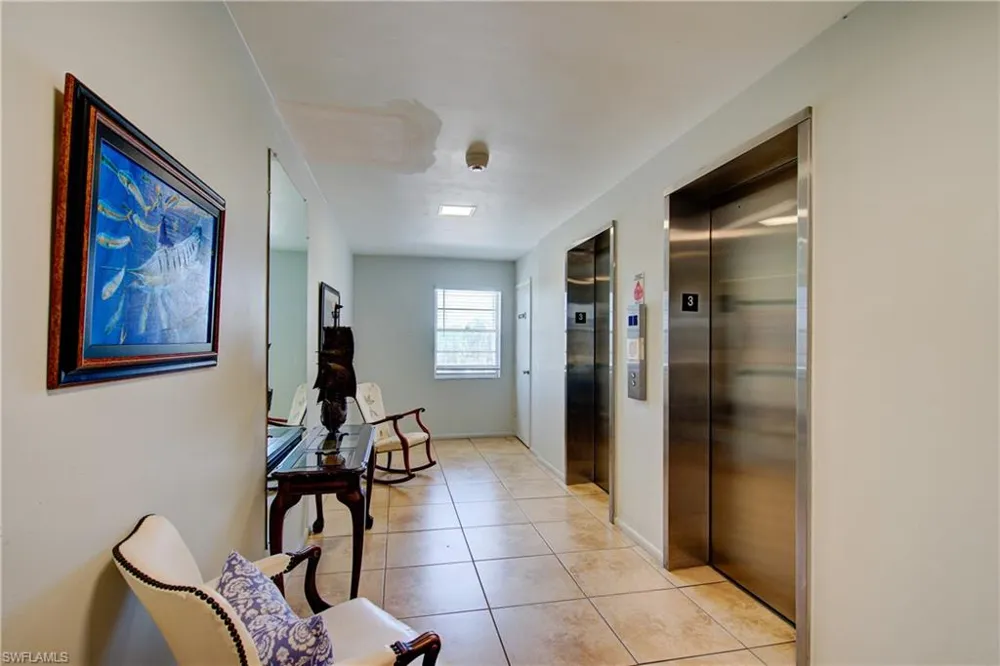 1900 Clifford Street #303 Fort Myers, FL 33901