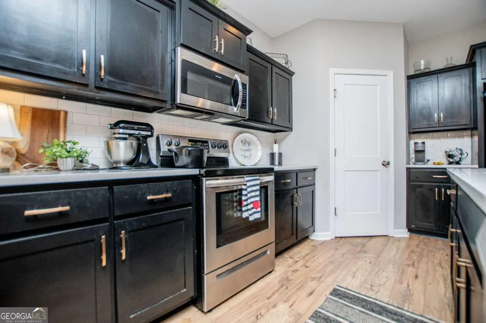 104 Kingston CIR Carrollton, GA 30117