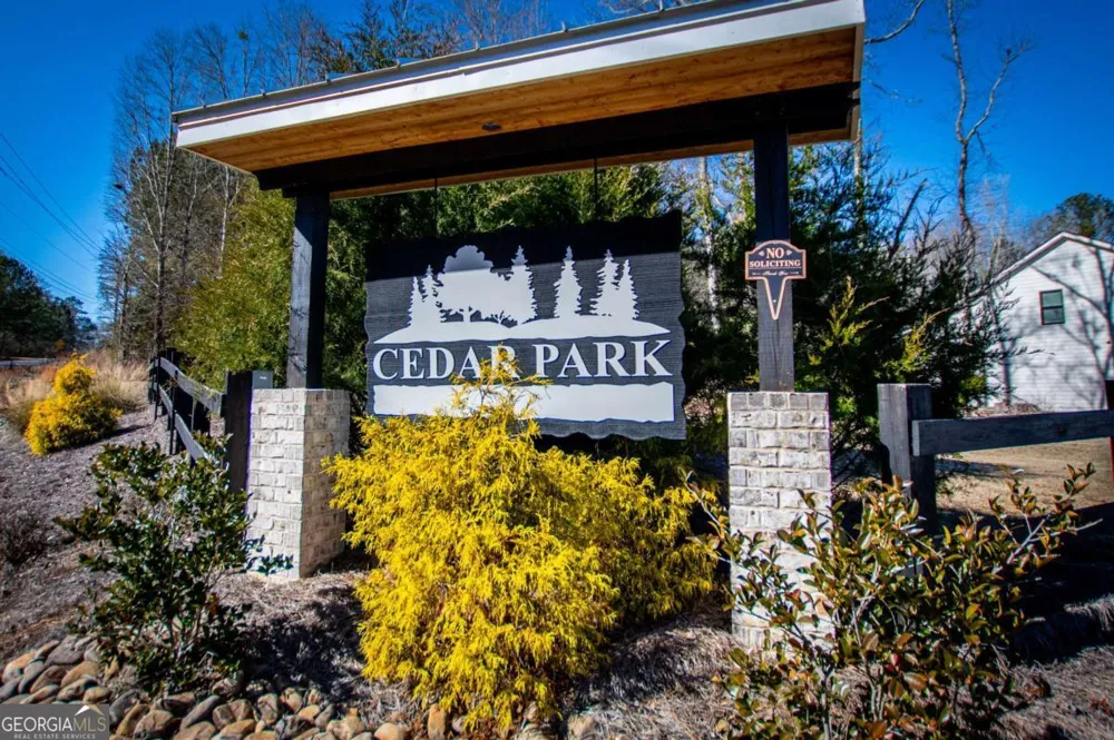 104 Kingston CIR Carrollton, GA 30117