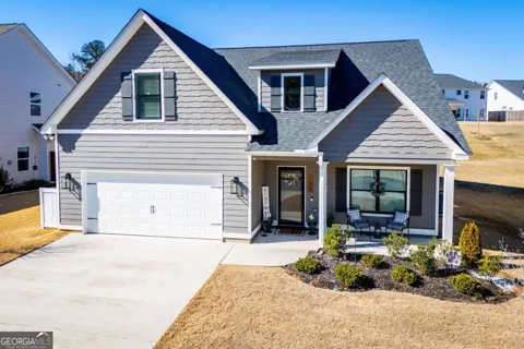 104 Kingston CIR