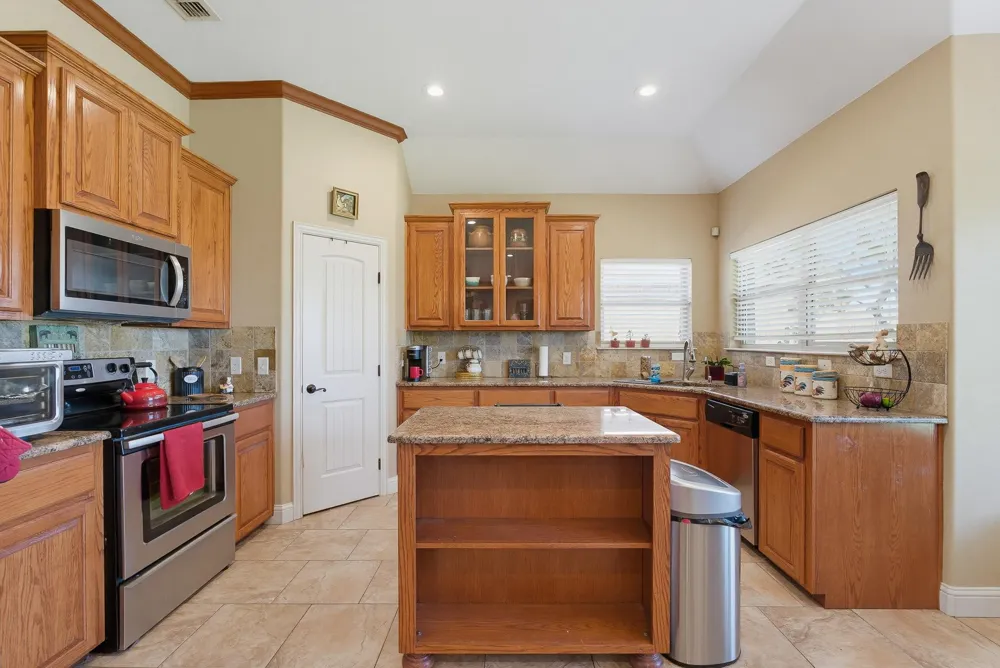 2234 Bunker Hill Drive Abilene, TX 79601