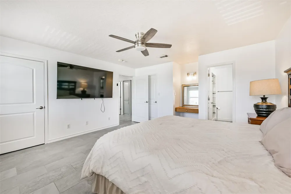 1823 Tiki Drive Galveston, TX 77554