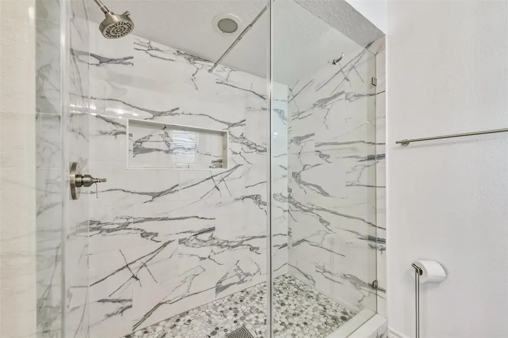 1823 Tiki Drive Galveston, TX 77554