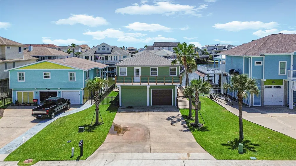 1823 Tiki Drive Galveston, TX 77554
