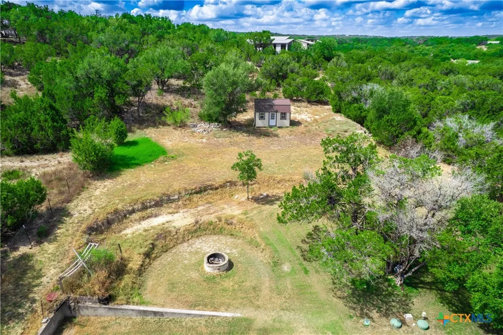 646 Appaloosa Drive Fischer, TX 78623