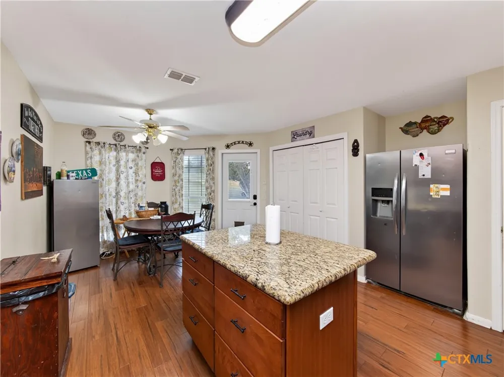 646 Appaloosa Drive Fischer, TX 78623