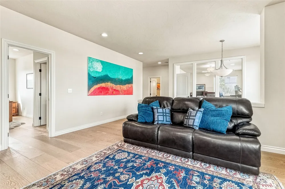 1017 SE Crestlane Drive College Place, WA 99324