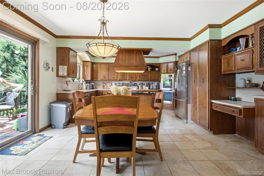 53214 Bancroft Drive Shelby Charter Township, MI 48316