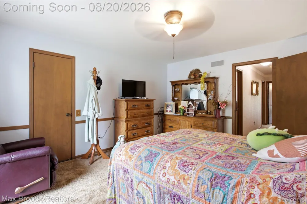 53214 Bancroft Drive Shelby Charter Township, MI 48316