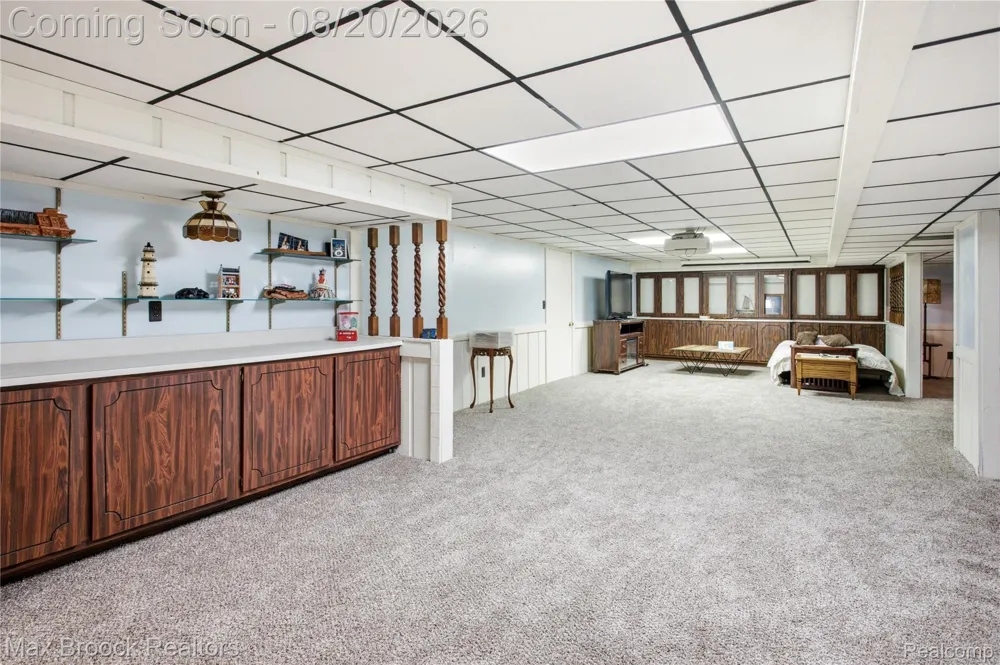 53214 Bancroft Drive Shelby Charter Township, MI 48316