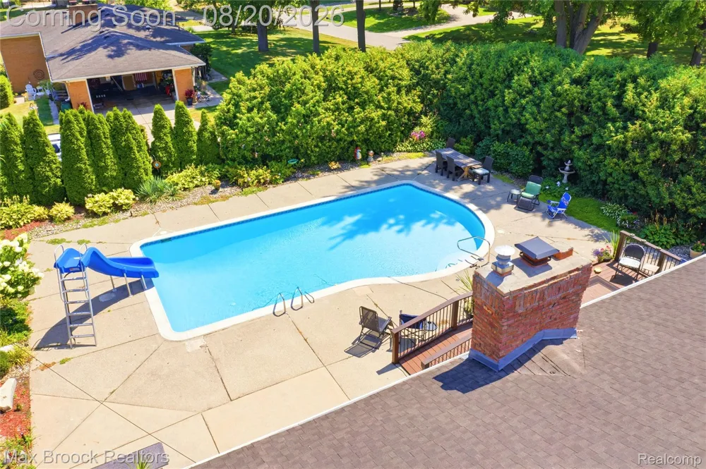 53214 Bancroft Drive Shelby Charter Township, MI 48316
