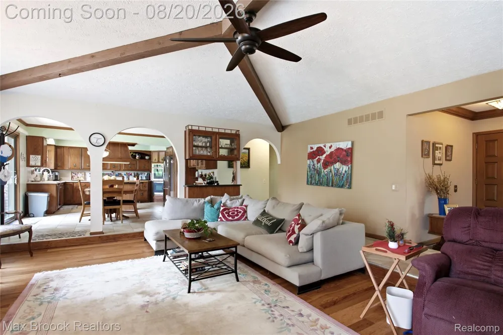 53214 Bancroft Drive Shelby Charter Township, MI 48316