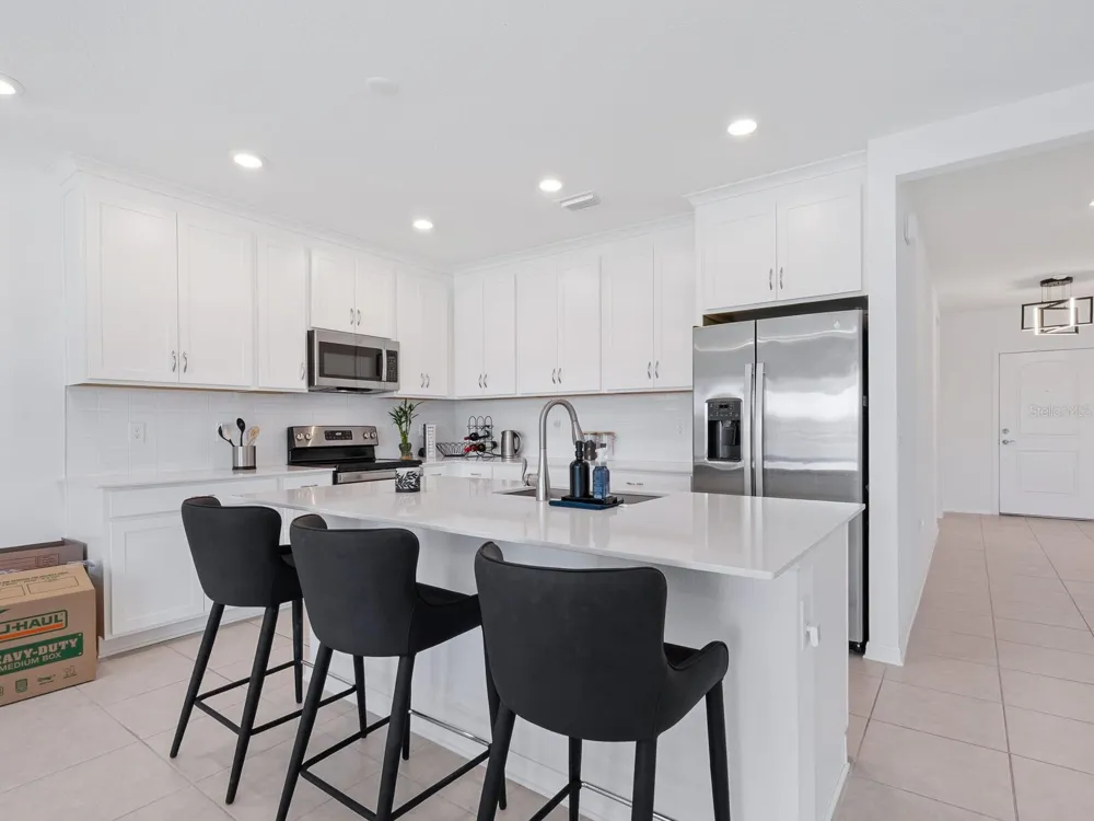 9975 LAST LIGHT GLEN Parrish, FL 34219