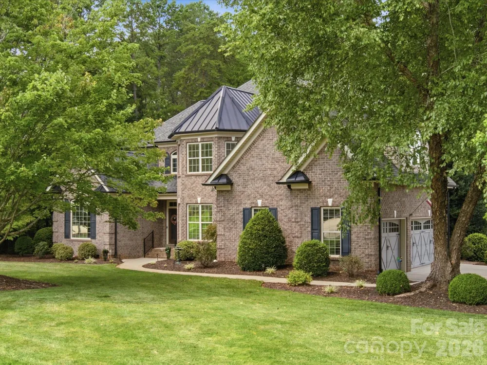 1023 Madras Court Davidson, NC 28036