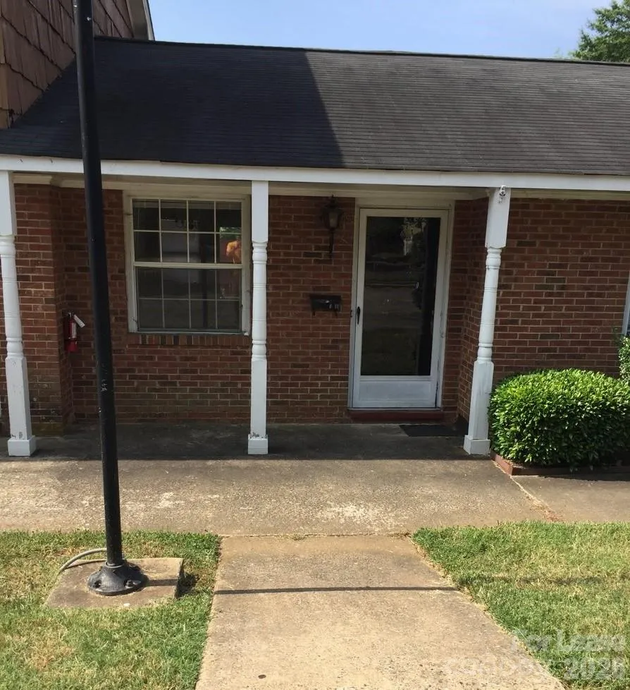 505 Warren Street W #B 11 Shelby, NC 28150