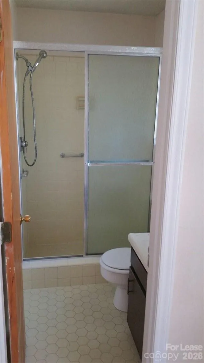 505 Warren Street W #B 11 Shelby, NC 28150
