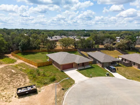 828 Elijah Lane Lane