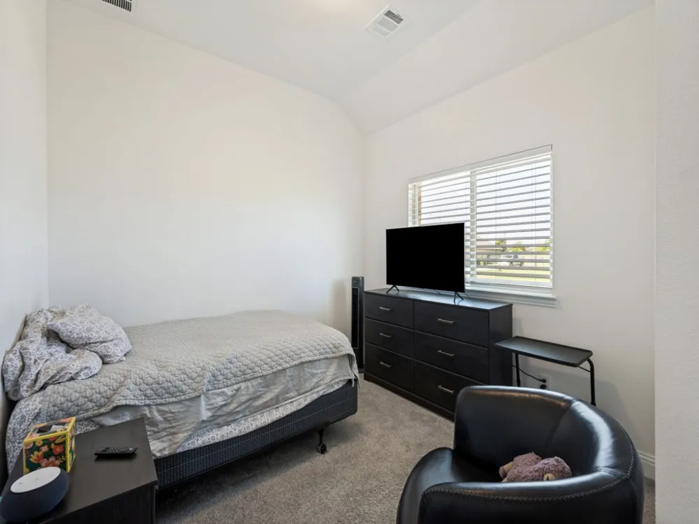6048 Mango Drive Sanger, TX 76266