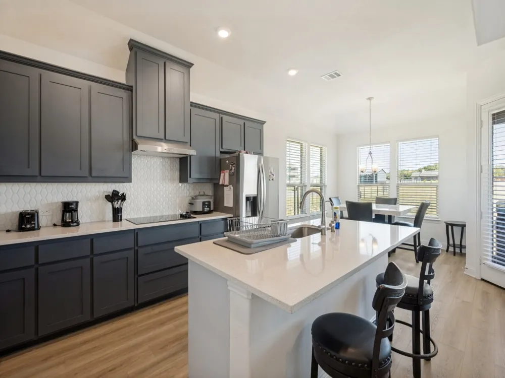 6048 Mango Drive Sanger, TX 76266