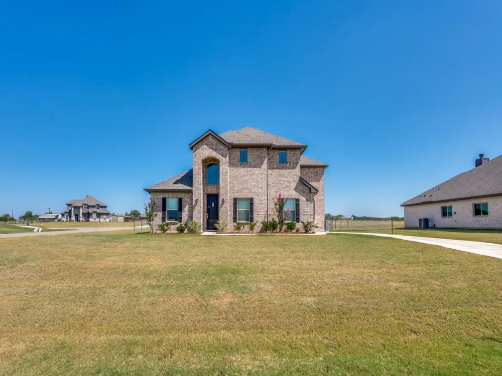 6048 Mango Drive Sanger, TX 76266