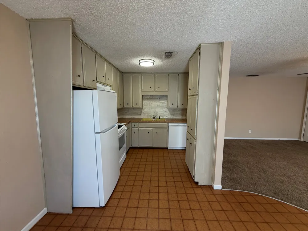 1361 W Mcneill Street Stephenville, TX 76401