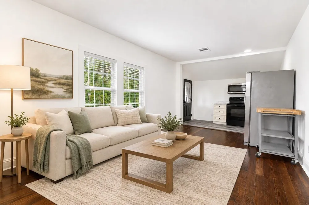 6816 Sherman Street #A Houston, TX 77011