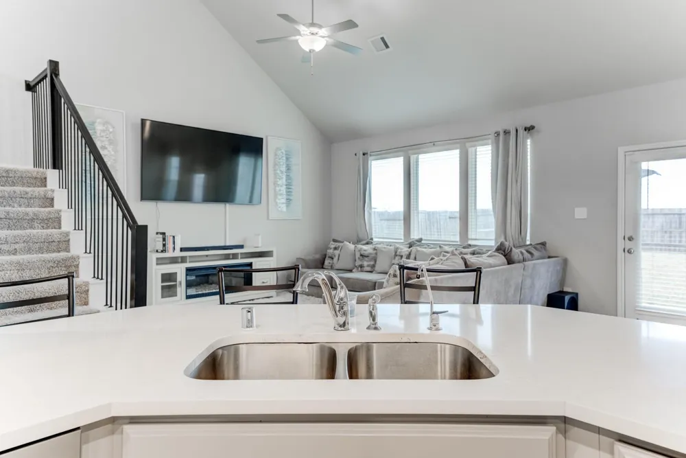 10739 Cliffs View Drive Rosharon, TX 77583