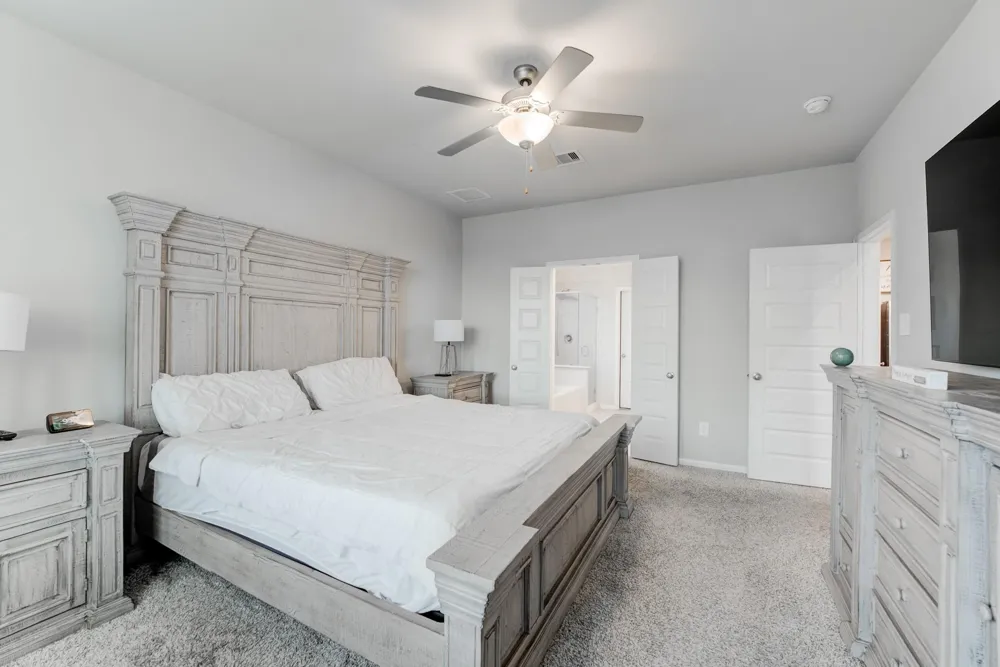 10739 Cliffs View Drive Rosharon, TX 77583