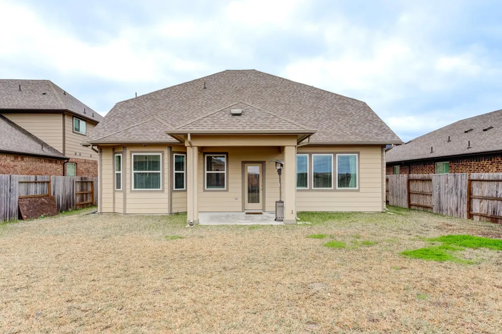 10739 Cliffs View Drive Rosharon, TX 77583