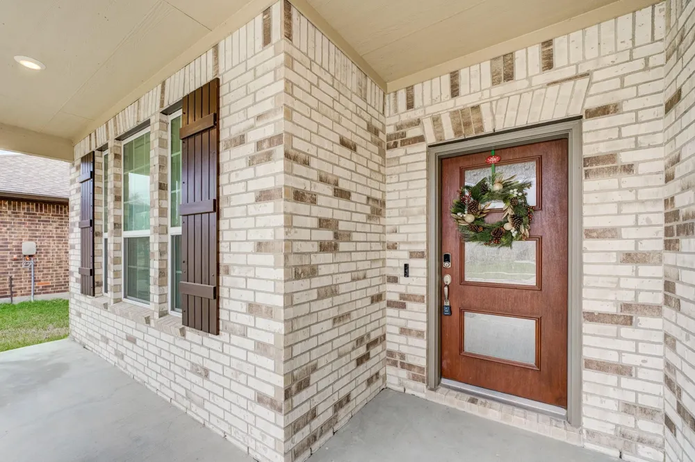 10739 Cliffs View Drive Rosharon, TX 77583